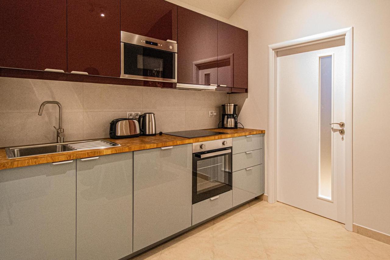 Modern And Spacious Apartments In City Center Prague Luaran gambar